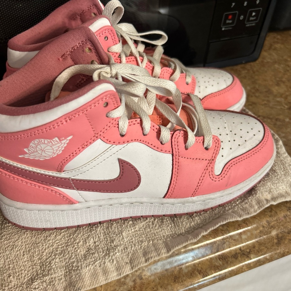 Jordan Air Forces Valentines 5Y